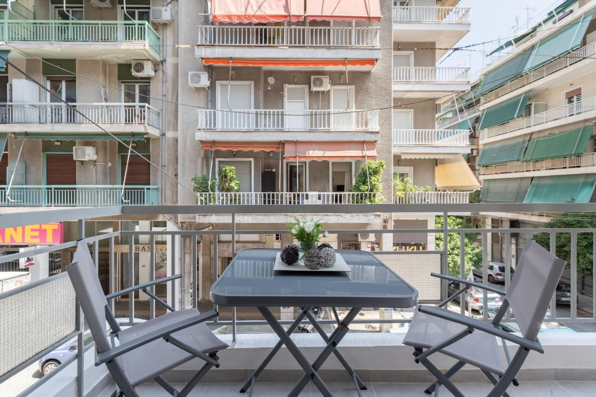 Explore History From A Chic Central Apartment Αθήνα Εξωτερικό φωτογραφία