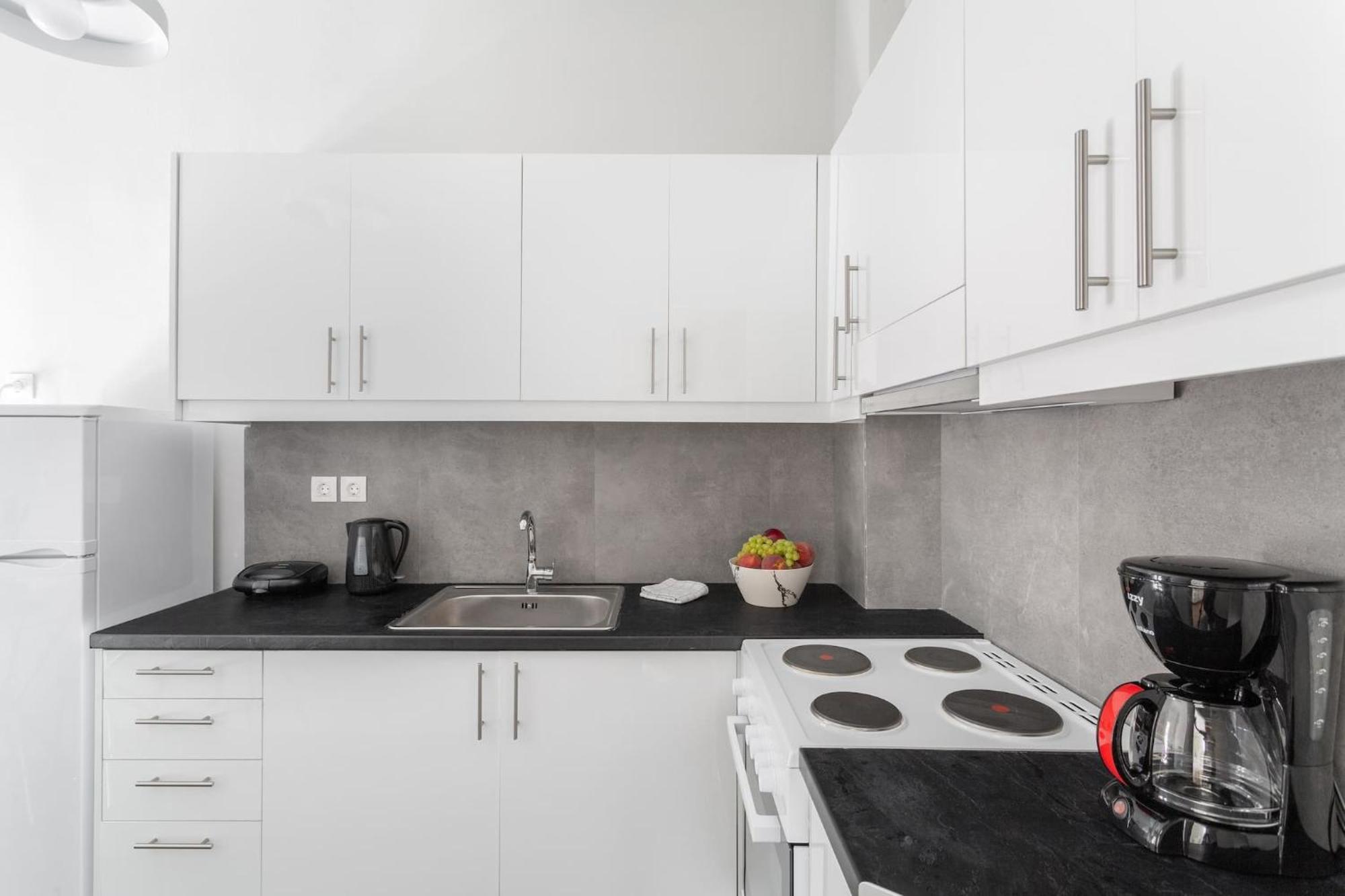 Explore History From A Chic Central Apartment Αθήνα Εξωτερικό φωτογραφία